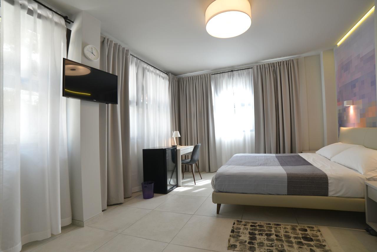 Hotel Villa Miki Бордігера Екстер'єр фото